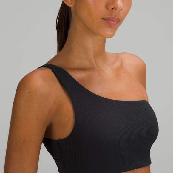 Lululemon Ribbed Nulu Asymmetrical Bra Light Support, A/B Cup in Black NWT Sz 10 - Picture 3 of 8
